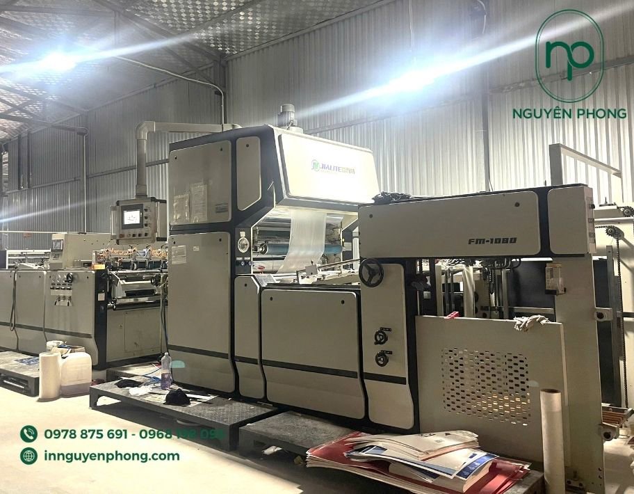 Máy móc hiện đại tại Xưởng
